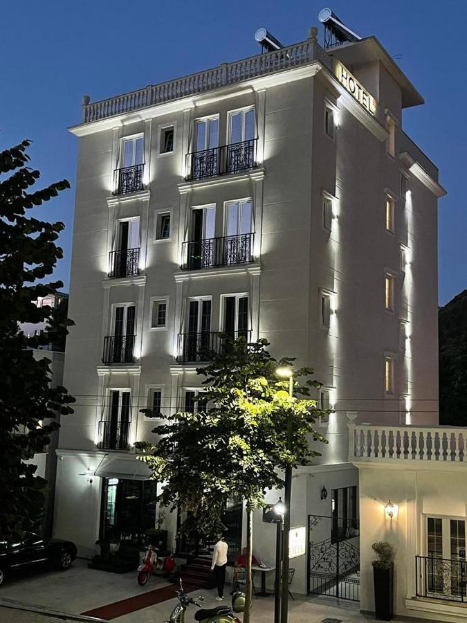 Ruby Palace Vlorë Buitenkant foto