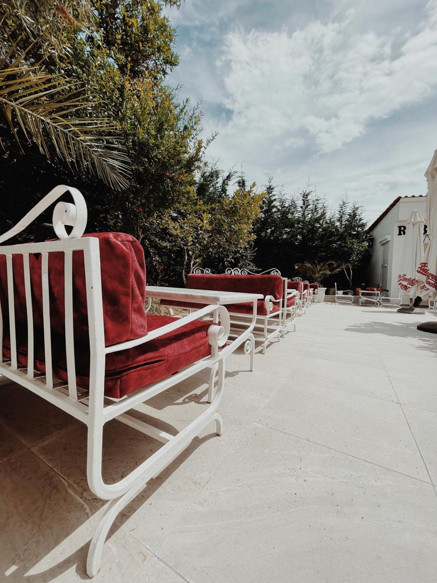 Ruby Palace Vlorë Buitenkant foto